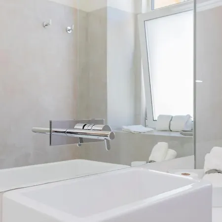 Daire Amazing 4bdr Flat In Areeiro By Lovelystay