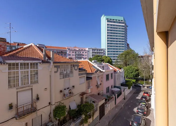 Apartment Amazing 4bdr Flat In Areeiro By Lovelystay Lisbon